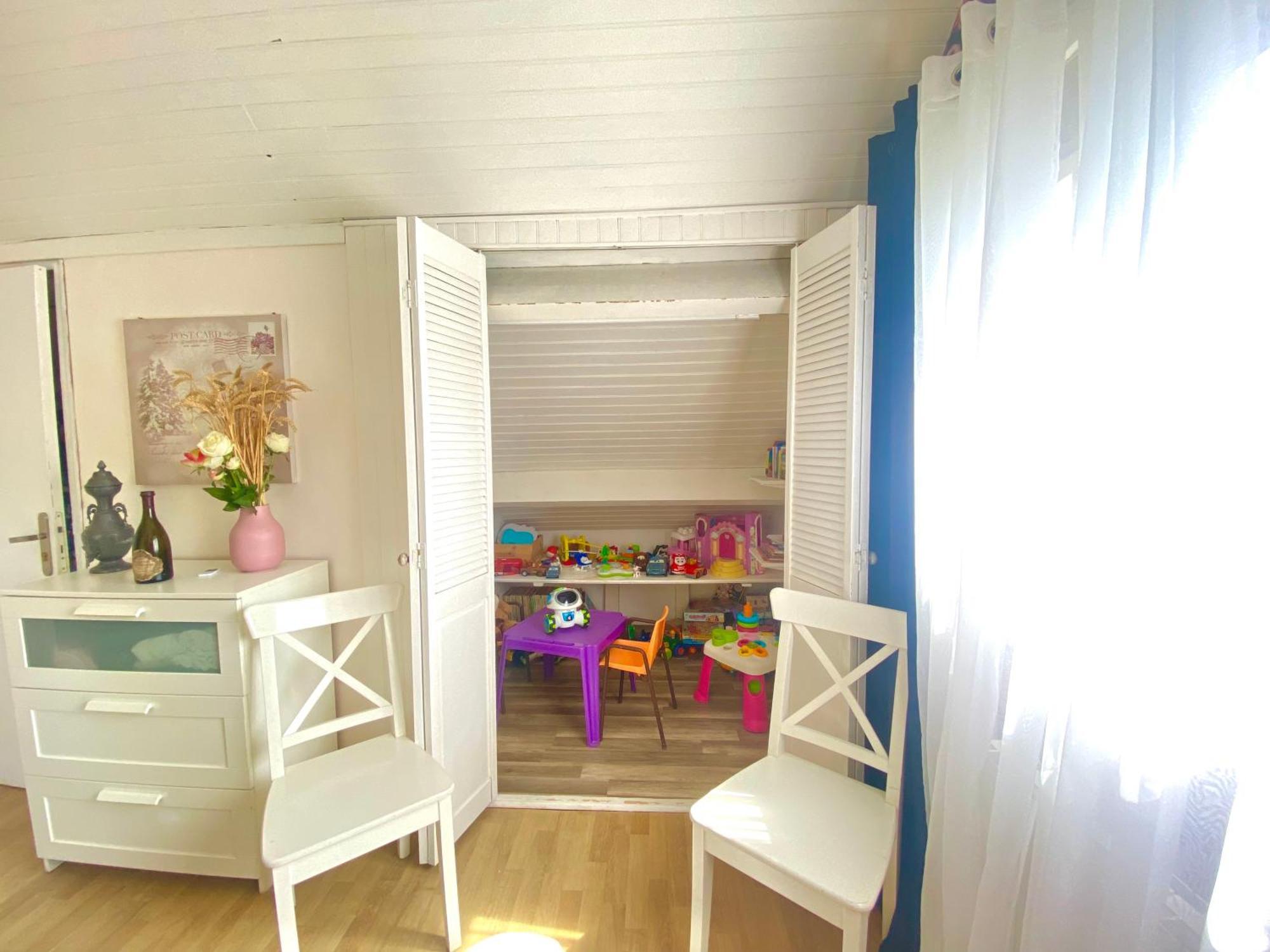 Une Ambiance Cosy Avec Jardin Privatif Nassandres Exterior photo